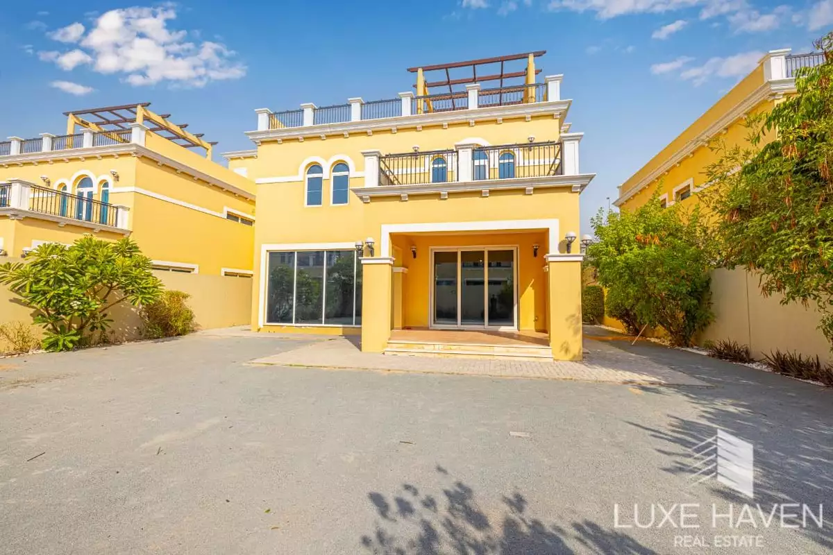 Villa 454m² in UAE, Dubai. Priced at 1398407€ rent photo-27