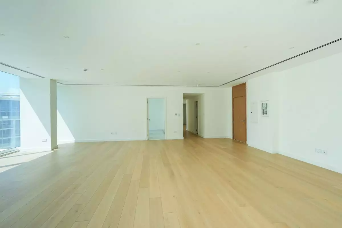 Flat 494m² in UAE, Abu Dhabi. Priced at 4632567€ rent photo-5