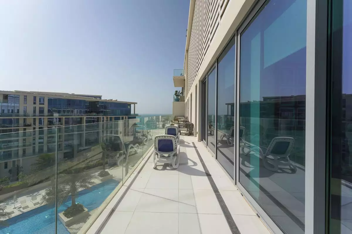 Flat 494m² in UAE, Abu Dhabi. Priced at 4632567€ rent photo-8