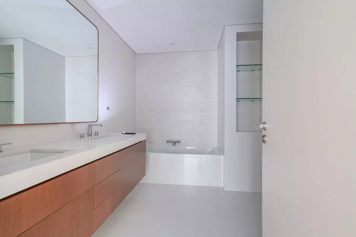 Flat 494m² in UAE, Abu Dhabi. Priced at 4632567€ rent photo-23