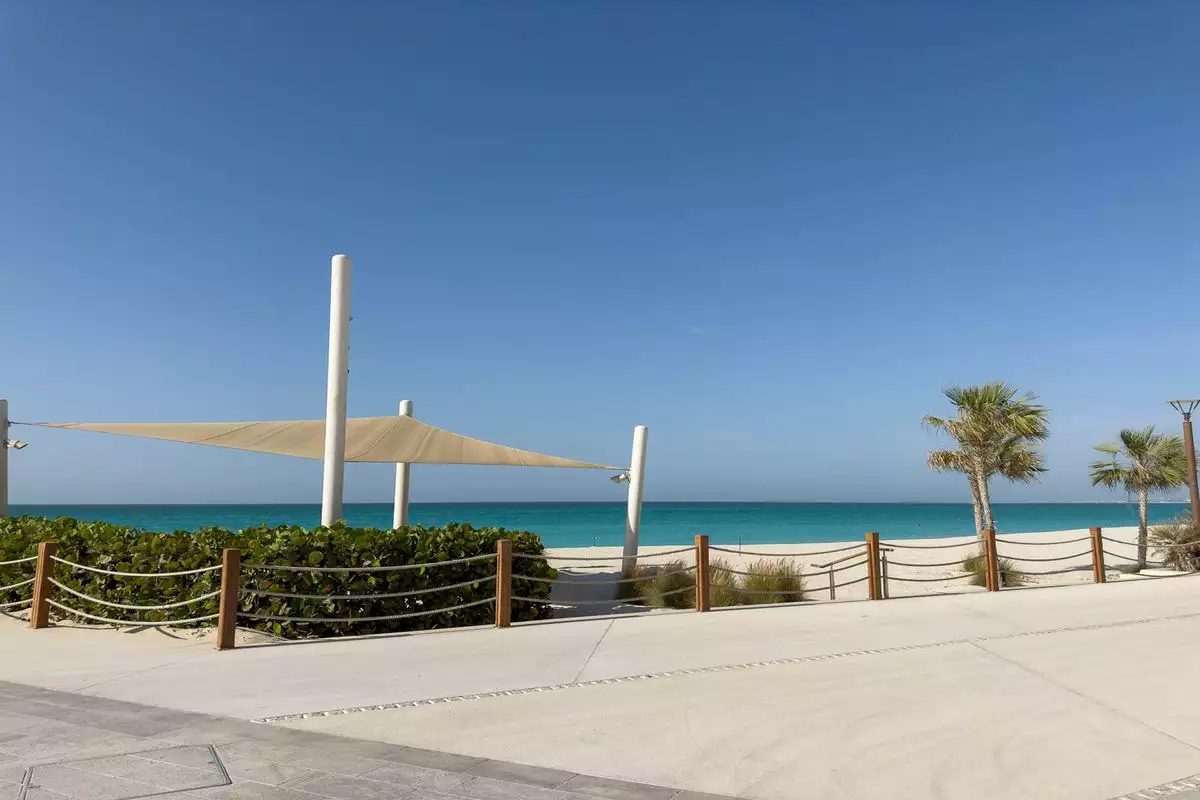 Flat 494m² in UAE, Abu Dhabi. Priced at 4632567€ rent photo-28