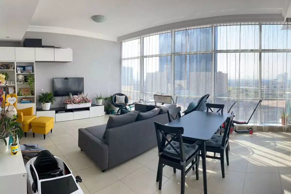 Flat 161m² in UAE, Dubai. Priced at 549374€ rent photo-12