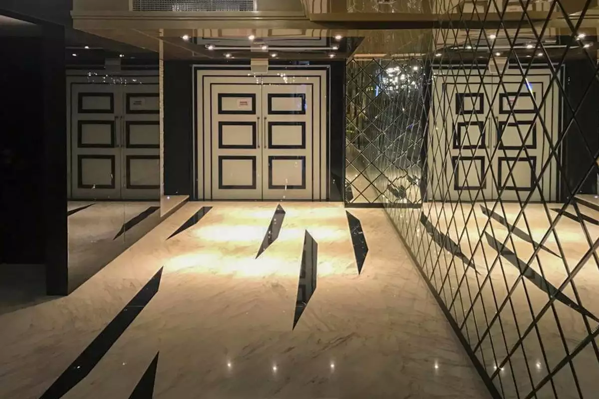Flat 97m² in UAE, Dubai. Priced at 409533€ rent photo-13