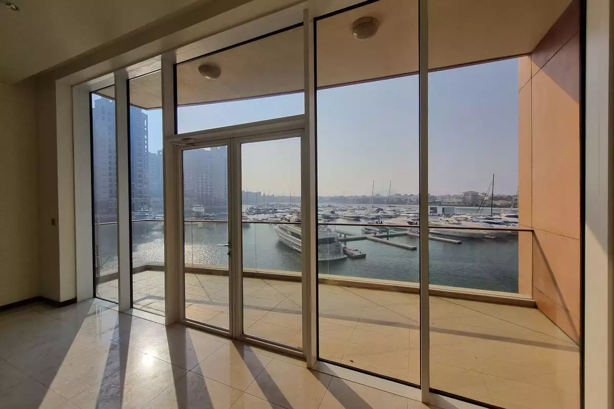 Flat 210m² in UAE, Dubai. Priced at 1847895€ rent photo-2