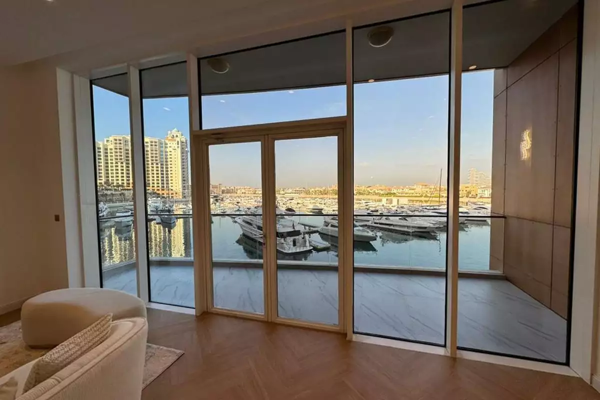 Flat 210m² in UAE, Dubai. Priced at 1847895€ rent photo-4