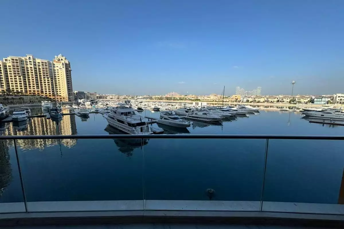 Flat 210m² in UAE, Dubai. Priced at 1847895€ rent photo-11