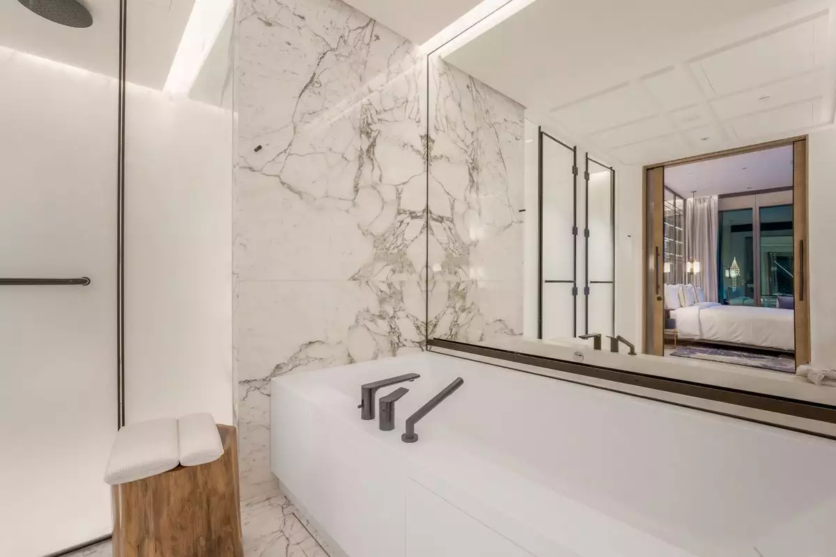 Flat 81m² in UAE, Dubai. Priced at 1633290€ rent photo-16