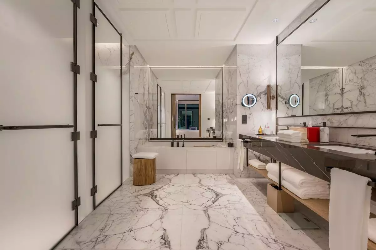 Flat 81m² in UAE, Dubai. Priced at 1633290€ rent photo-19