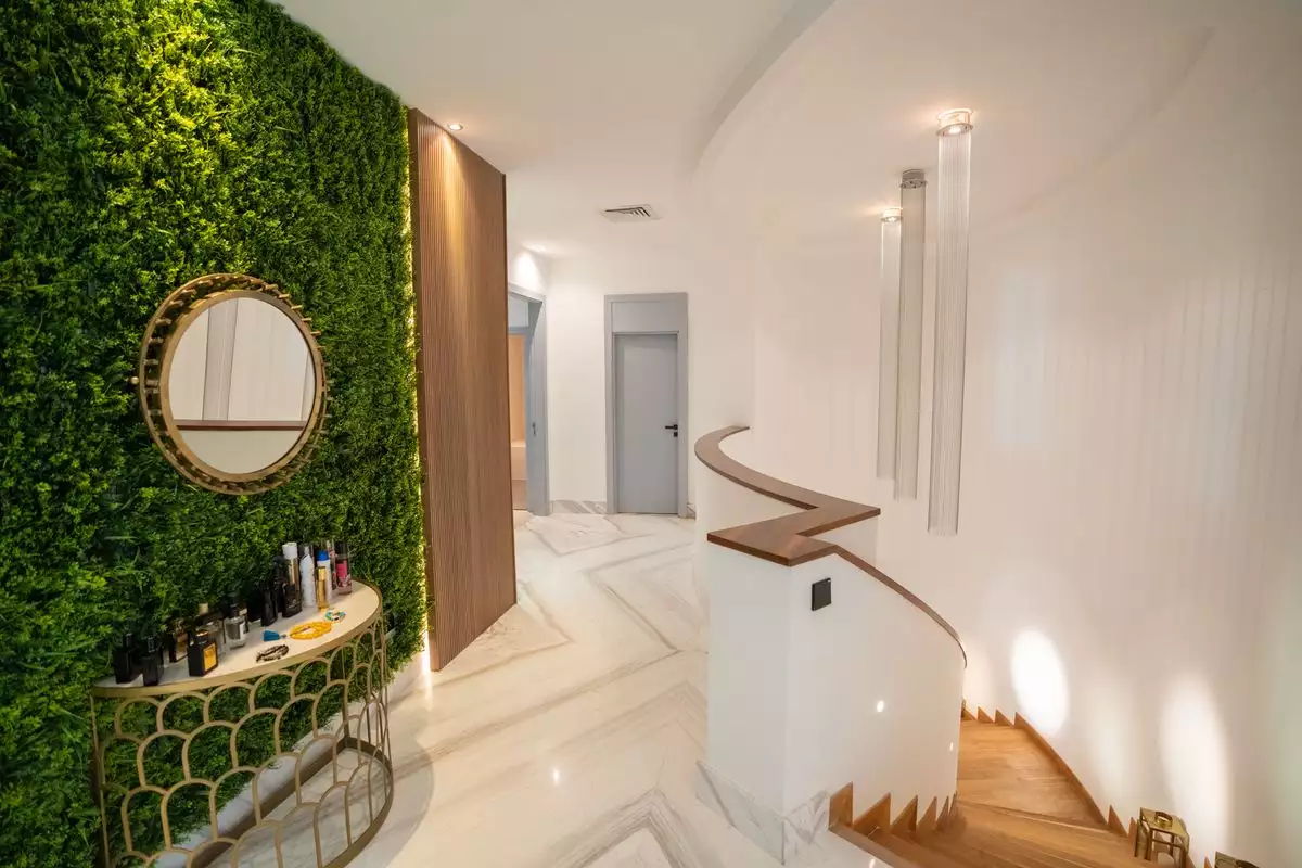 Villa 1360m² in UAE, Dubai. Priced at 18728662€ rent photo-13