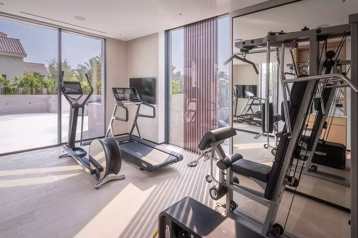 Villa 872m² in UAE, Dubai. Priced at 37457325€ rent photo-12
