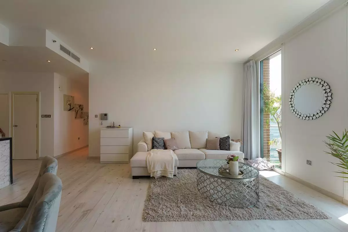 Flat 128m² in UAE, Abu Dhabi. Priced at 536888€ rent photo-6