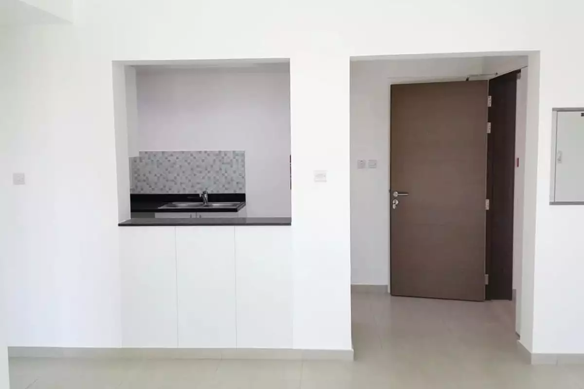 Flat 93m² in UAE, Abu Dhabi. Priced at 137344€ rent photo-4