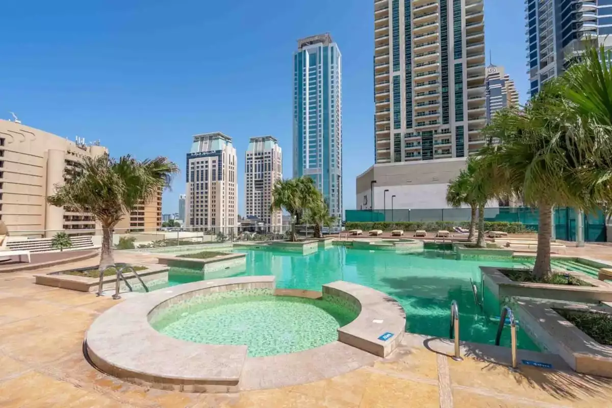 Flat 110m² in UAE, Dubai. Priced at 549374€ rent photo-13