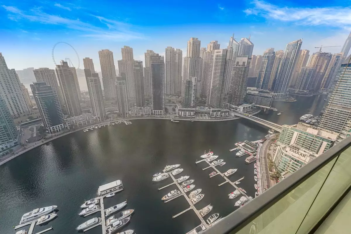 Flat 102m² in UAE, Dubai. Priced at 1223606€ rent photo-13