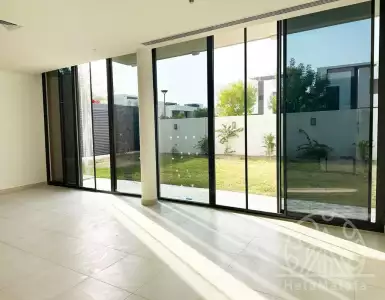Buy in UAE for 1573208€