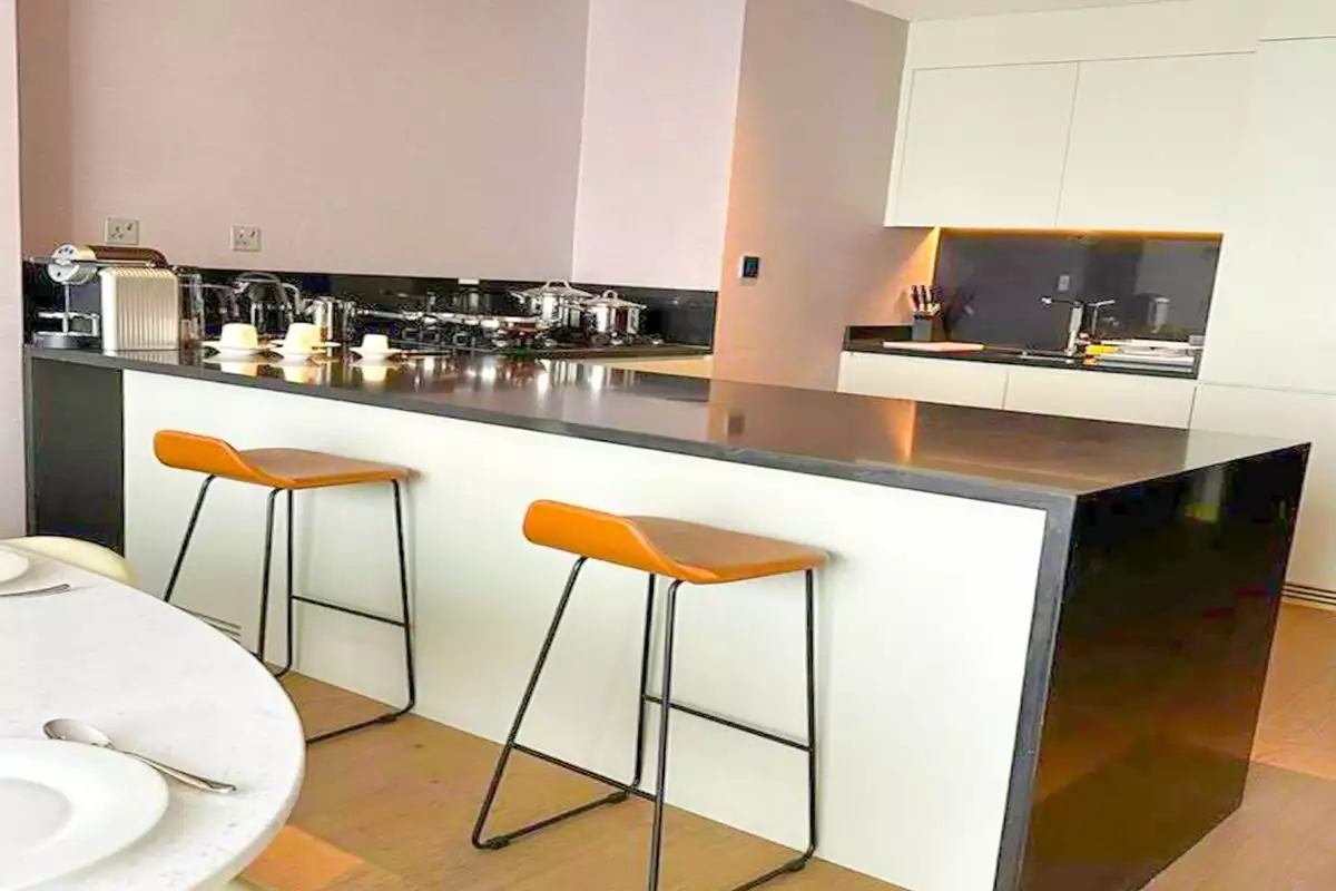 Flat 81m² in UAE, Dubai. Priced at 972839€ rent photo-3