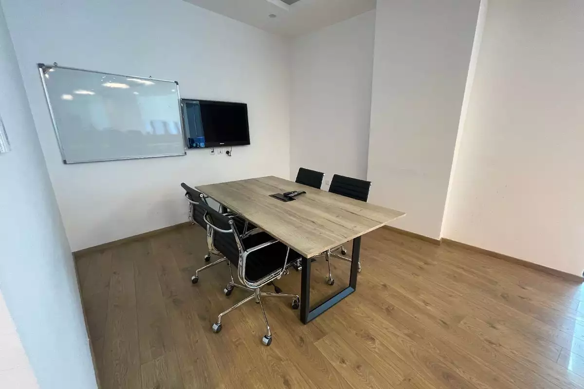 Other Properties 190m² in UAE, Dubai. Priced at 2309868€ rent photo-5