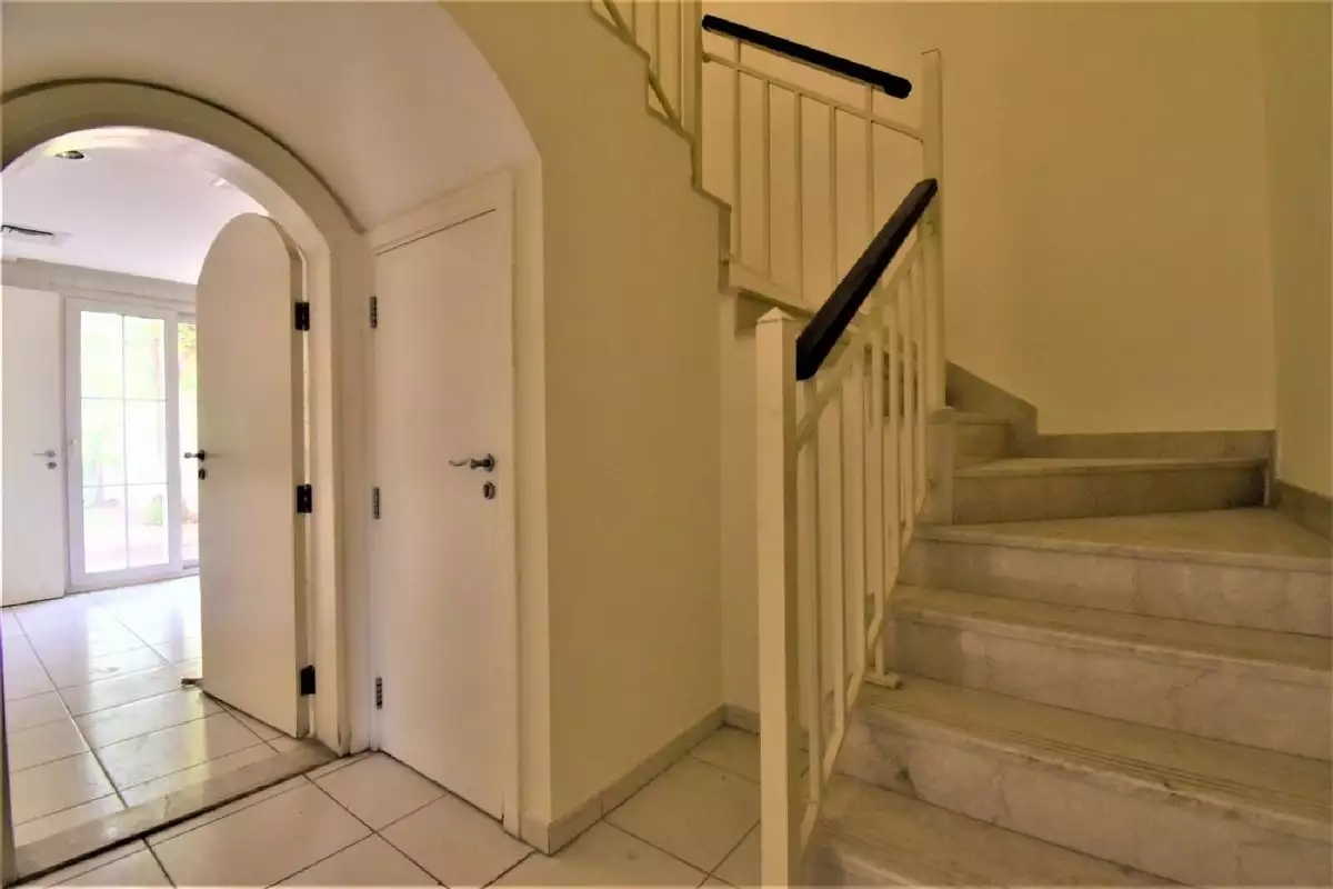 Townhouse 329m² in UAE, Dubai. Priced at 1048805€ rent photo-17