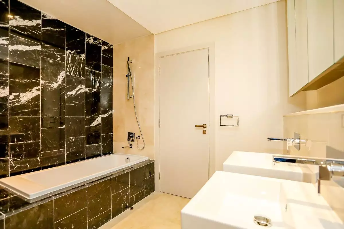 Flat 162m² in UAE, Dubai. Priced at 1804263€ rent photo-8