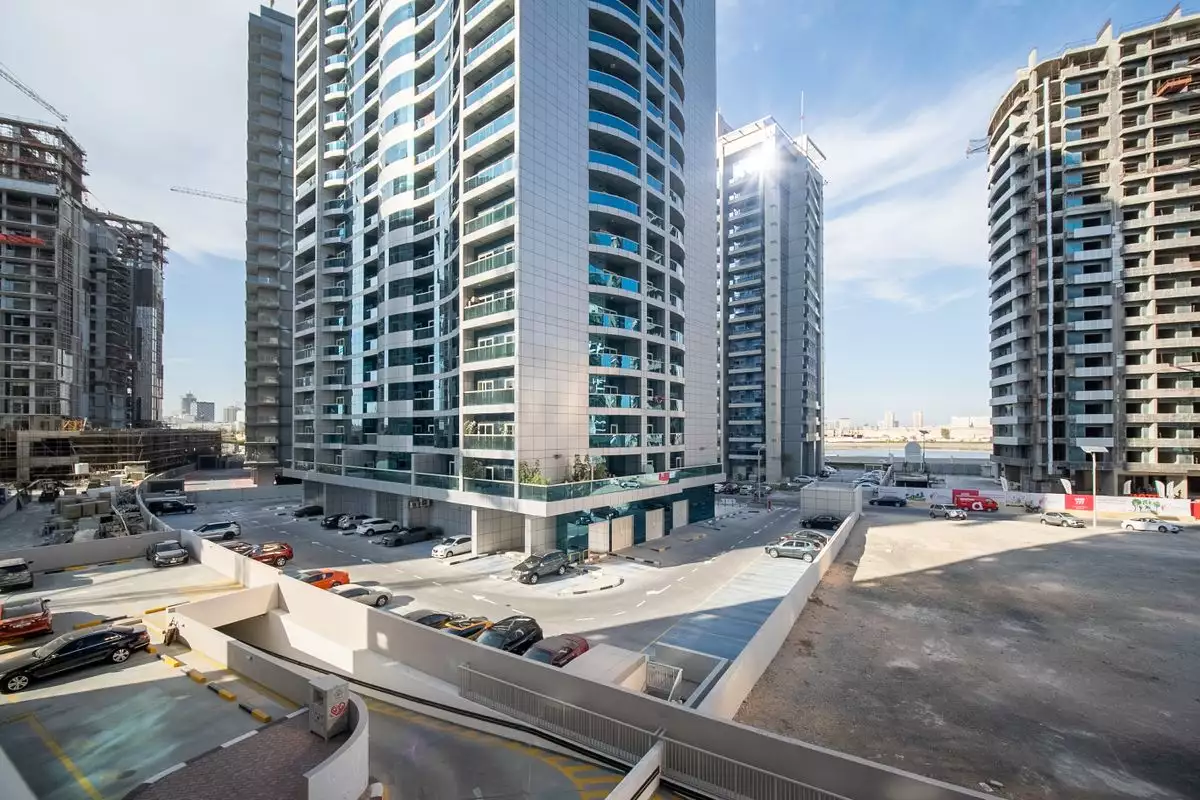 Flat 86m² in UAE, Dubai. Priced at 223015€ rent photo-12