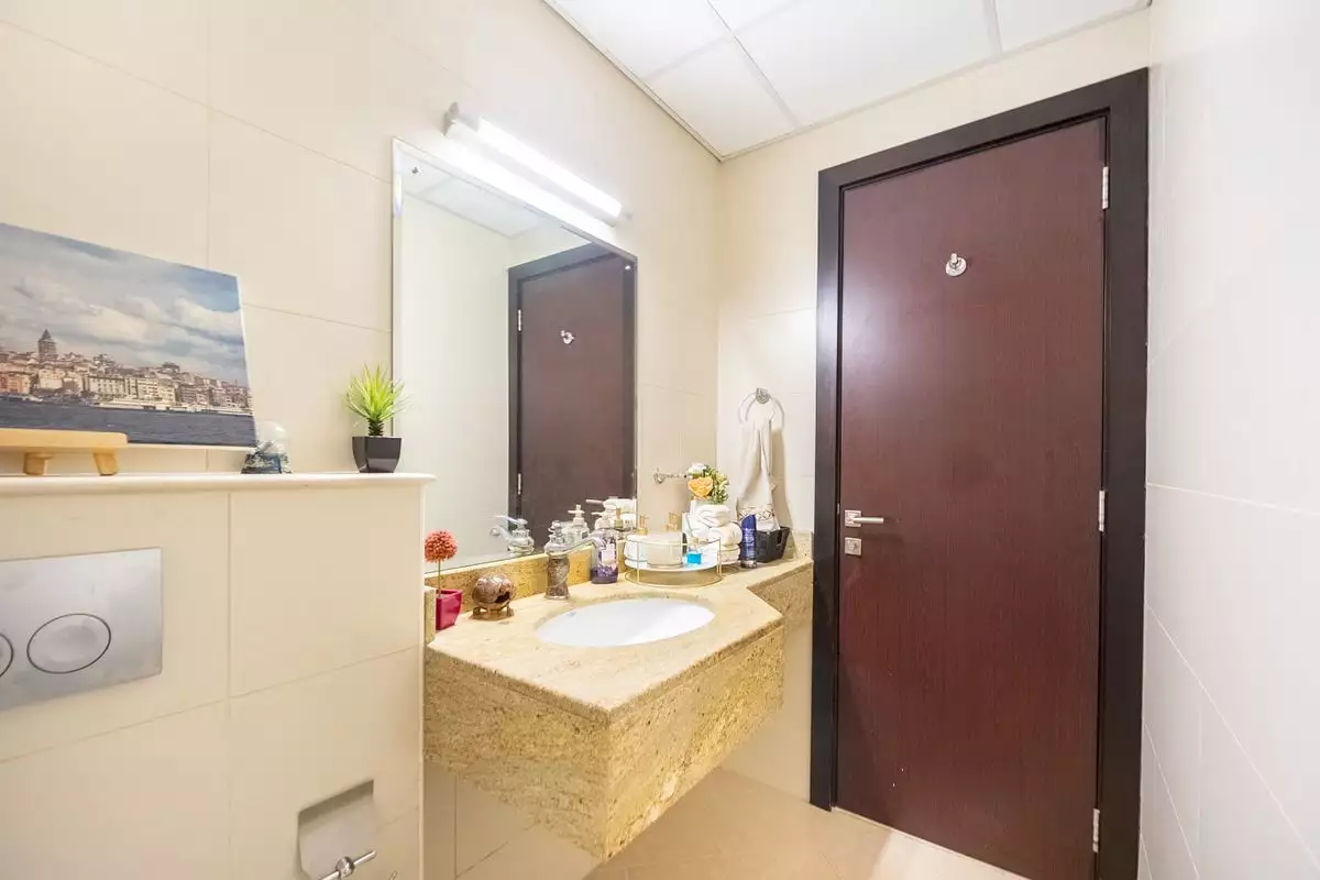 Flat 86m² in UAE, Dubai. Priced at 223015€ rent photo-16