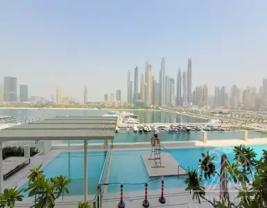 Buy in UAE for 739158€