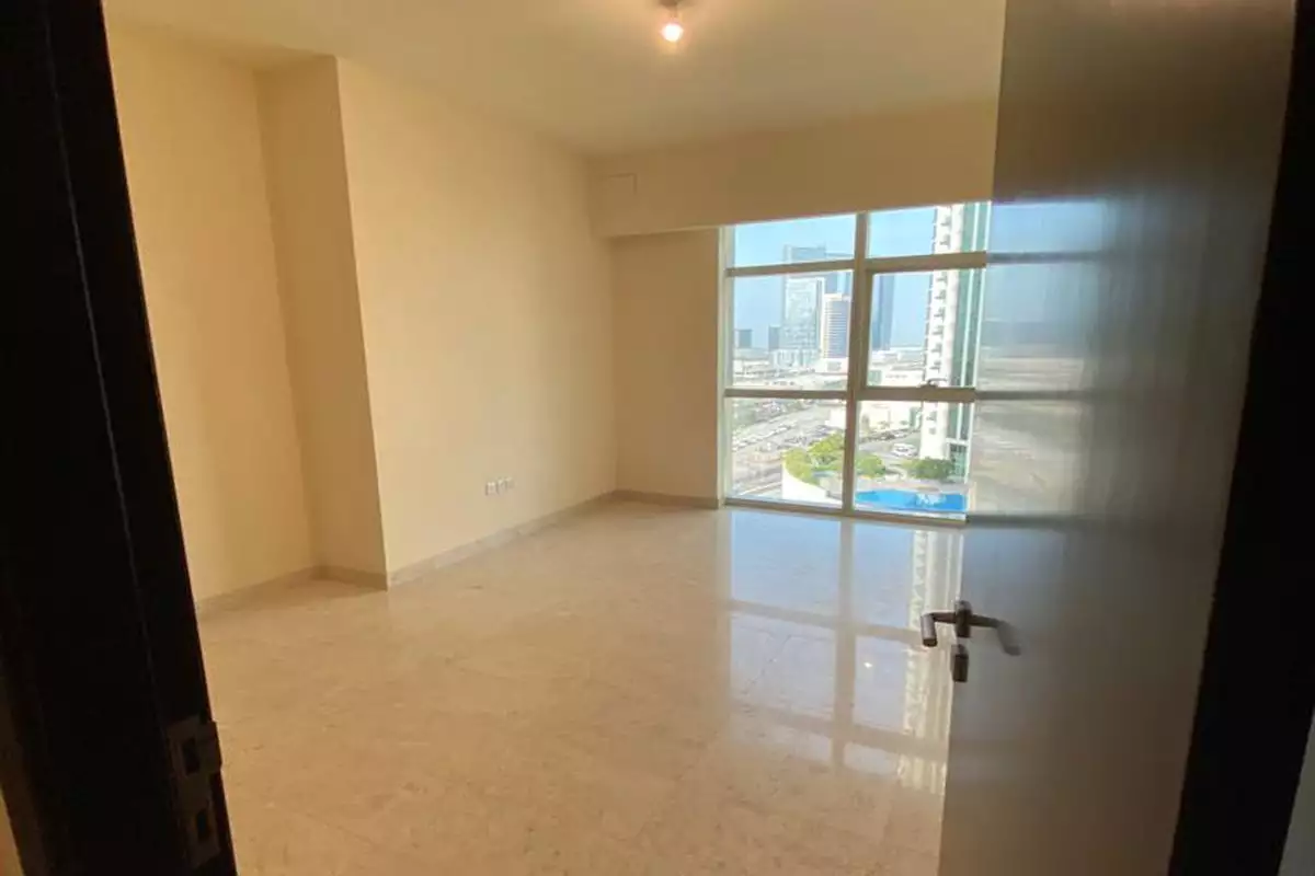 Flat 204m² in UAE, Abu Dhabi. Priced at 574346€ rent photo-5
