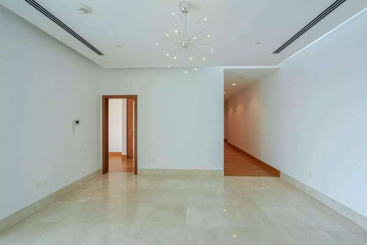 Flat 547m² in UAE, Abu Dhabi. Priced at 1532219€ rent photo-6
