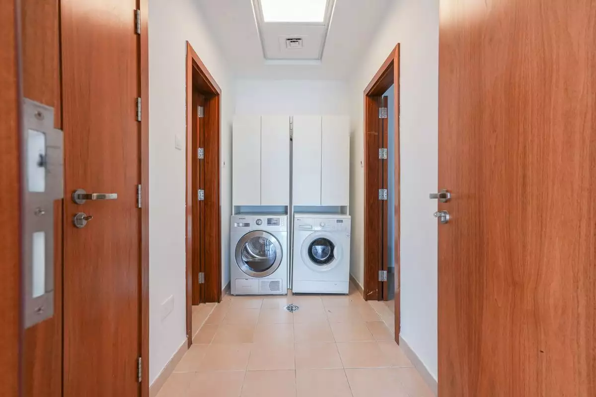 Flat 547m² in UAE, Abu Dhabi. Priced at 1532219€ rent photo-20