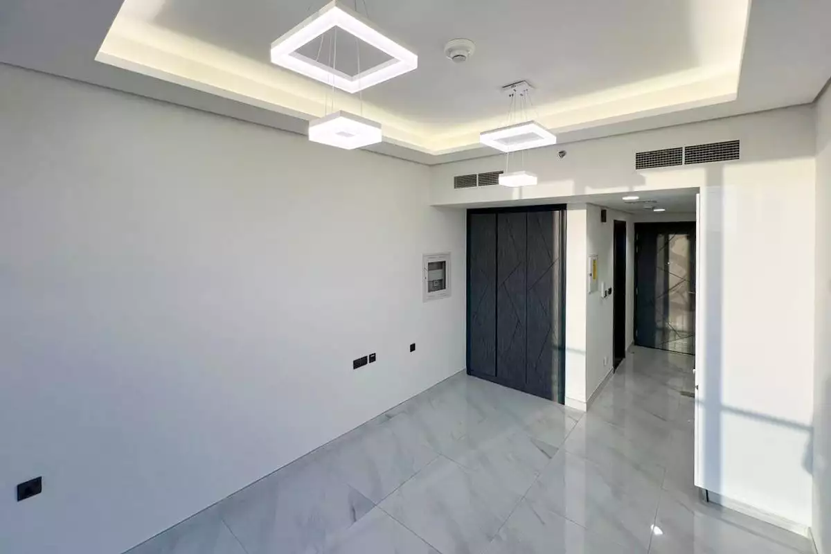 Flat 33m² in UAE, Dubai. Priced at 137344€ rent photo-5