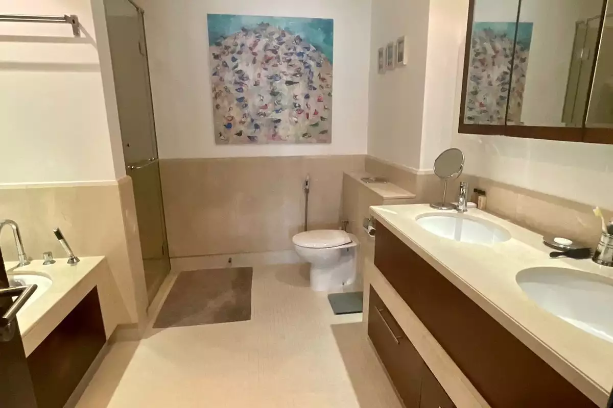 Flat 145m² in UAE, Dubai. Priced at 786604€ rent photo-12