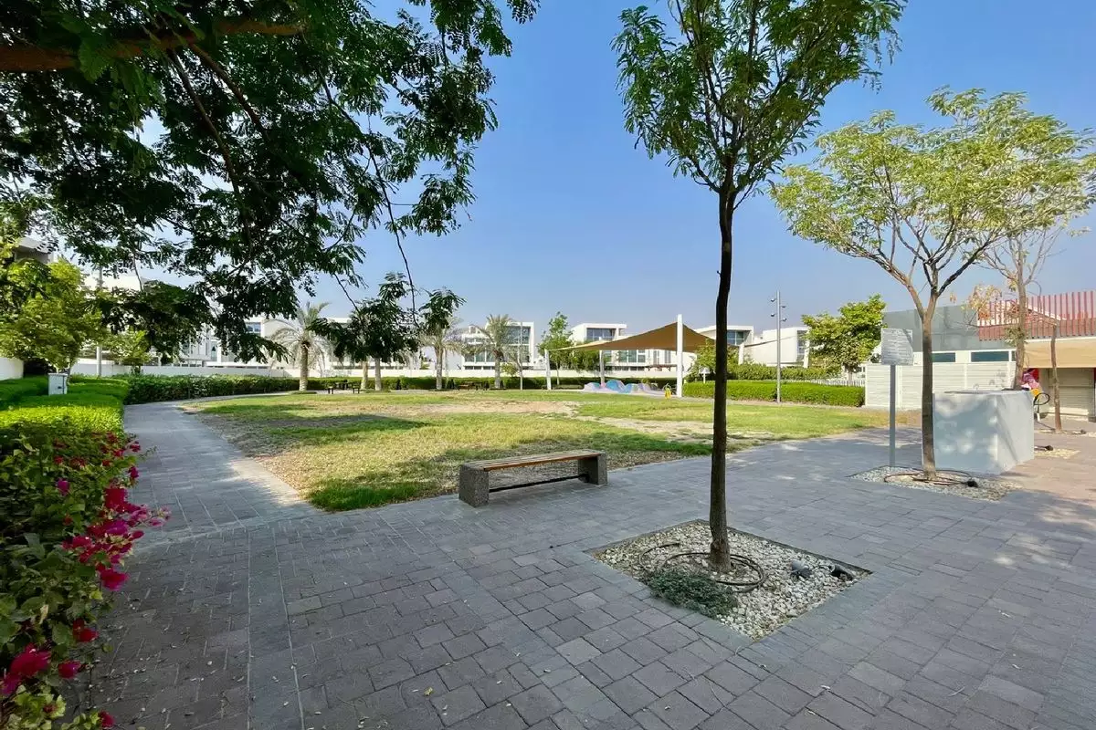 Townhouse 158m² in UAE, Dubai. Priced at 435890€ rent photo-9