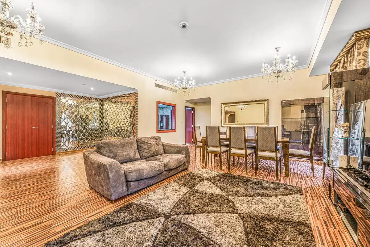 Flat 248m² in UAE, Dubai. Priced at 1698065€ rent photo-14