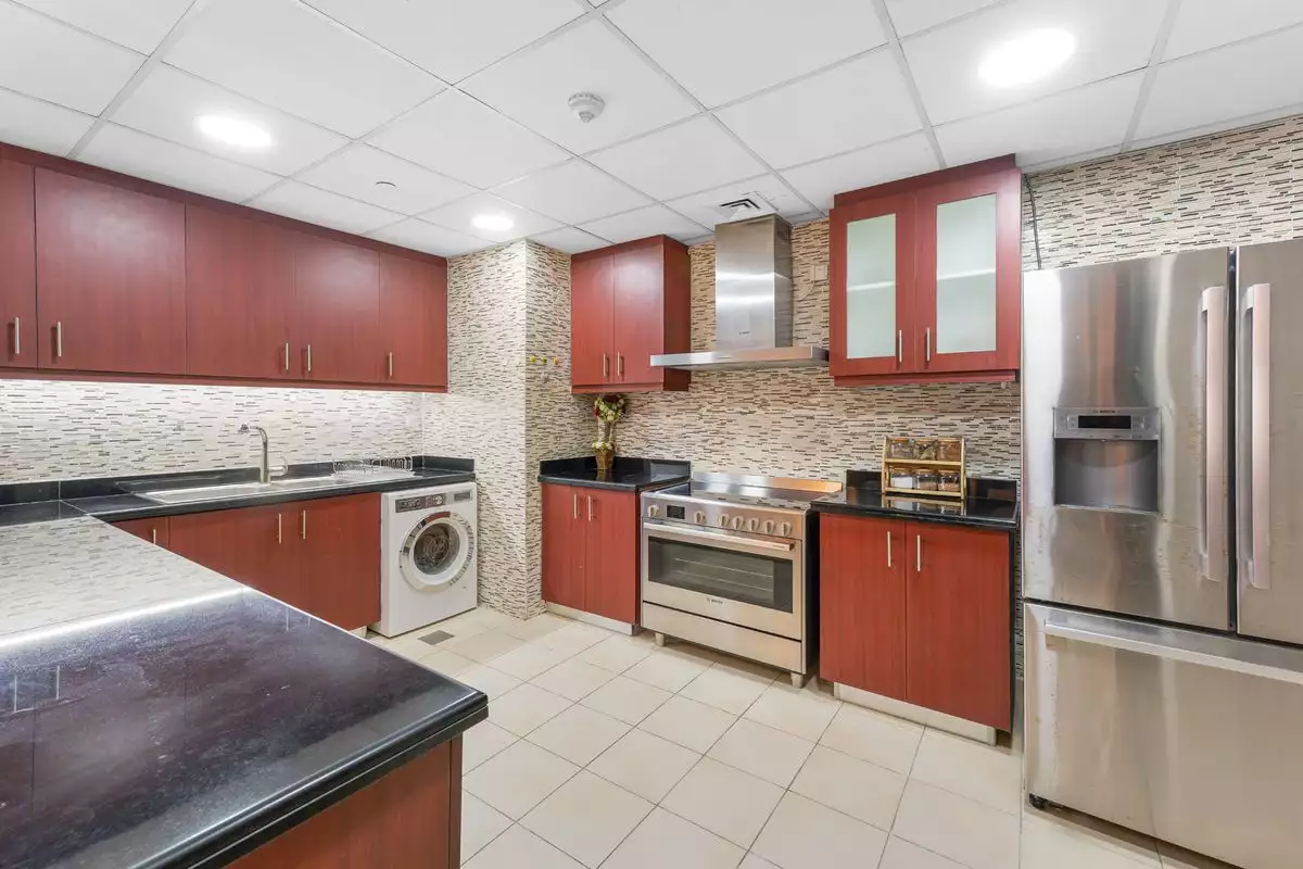 Flat 248m² in UAE, Dubai. Priced at 1698065€ rent photo-19