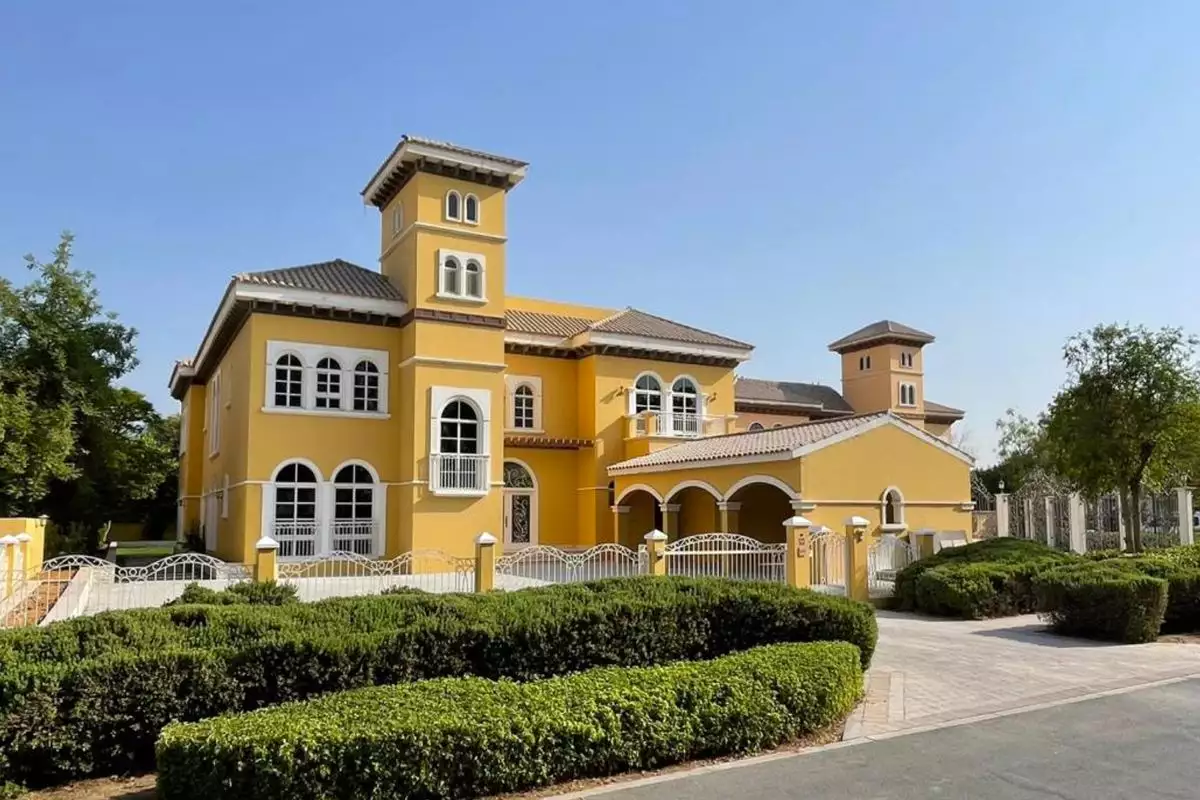 Villa 754m² in UAE, Dubai. Priced at 3995448€ rent photo-1
