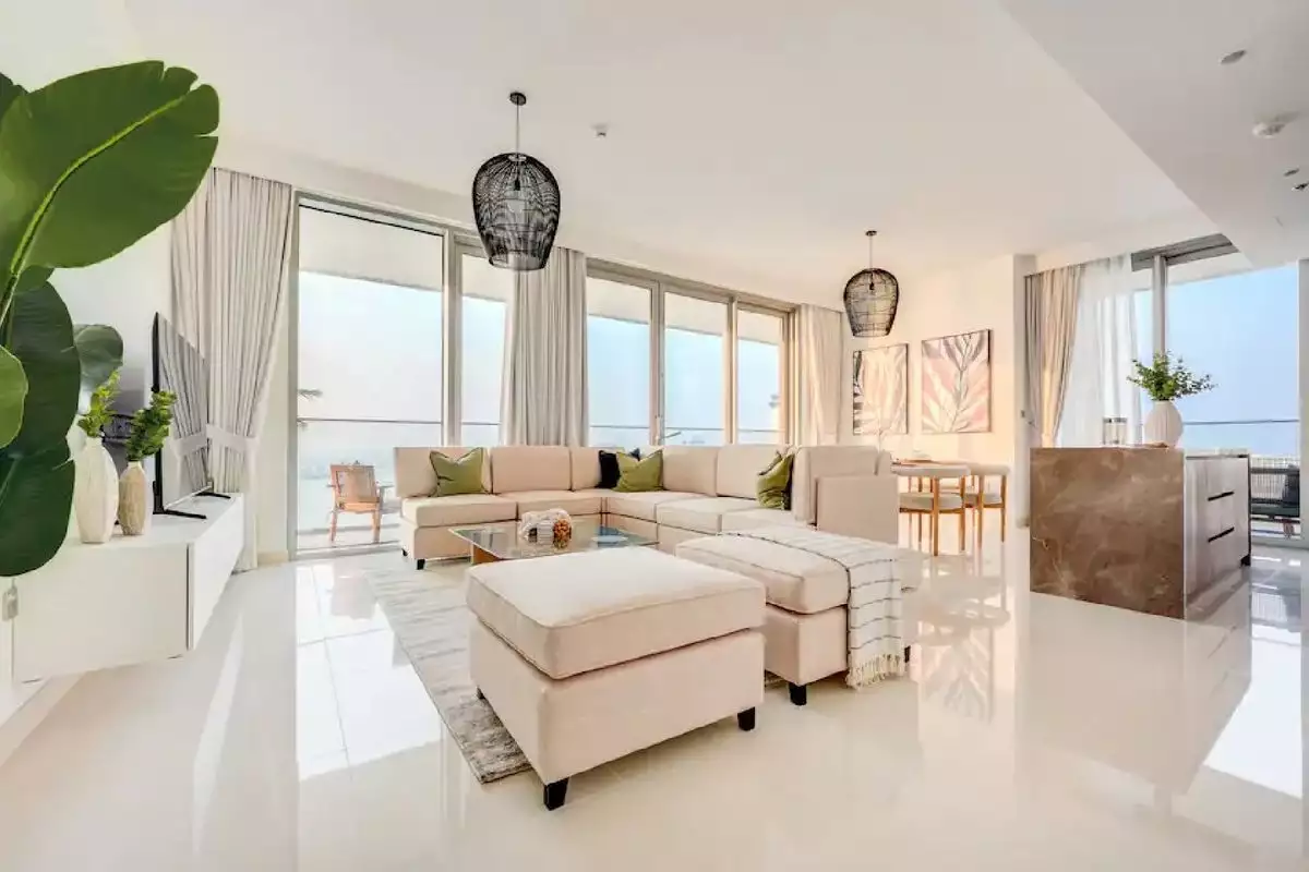 Flat 167m² in UAE, Dubai. Priced at 2622013€ rent photo-2