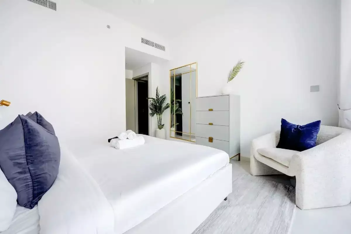 Flat 167m² in UAE, Dubai. Priced at 2622013€ rent photo-12