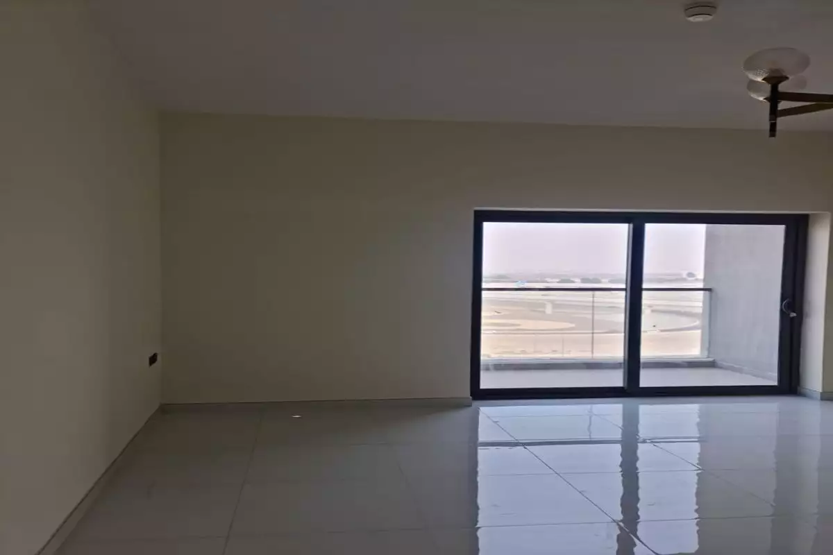 Flat 38m² in UAE, Dubai. Priced at 124858€ rent photo-6