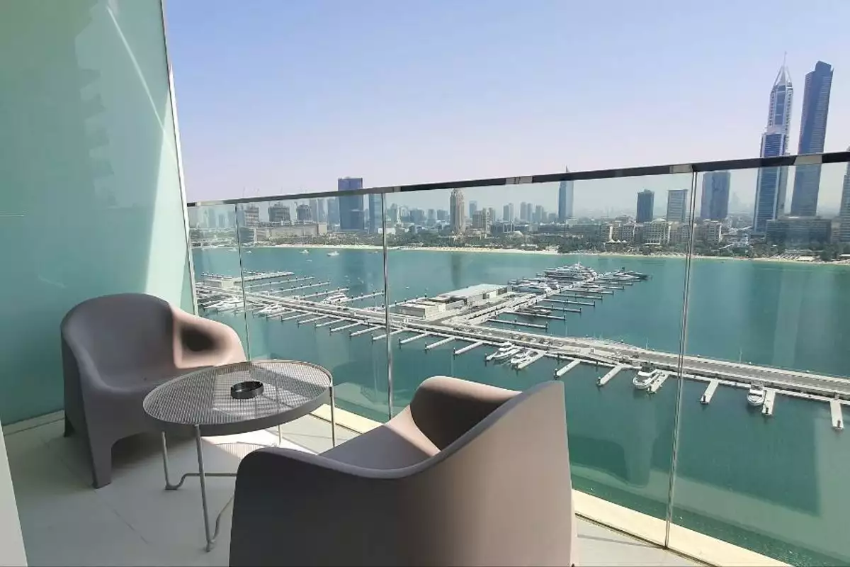 Flat 107m² in UAE, Dubai. Priced at 1435864€ rent photo-9
