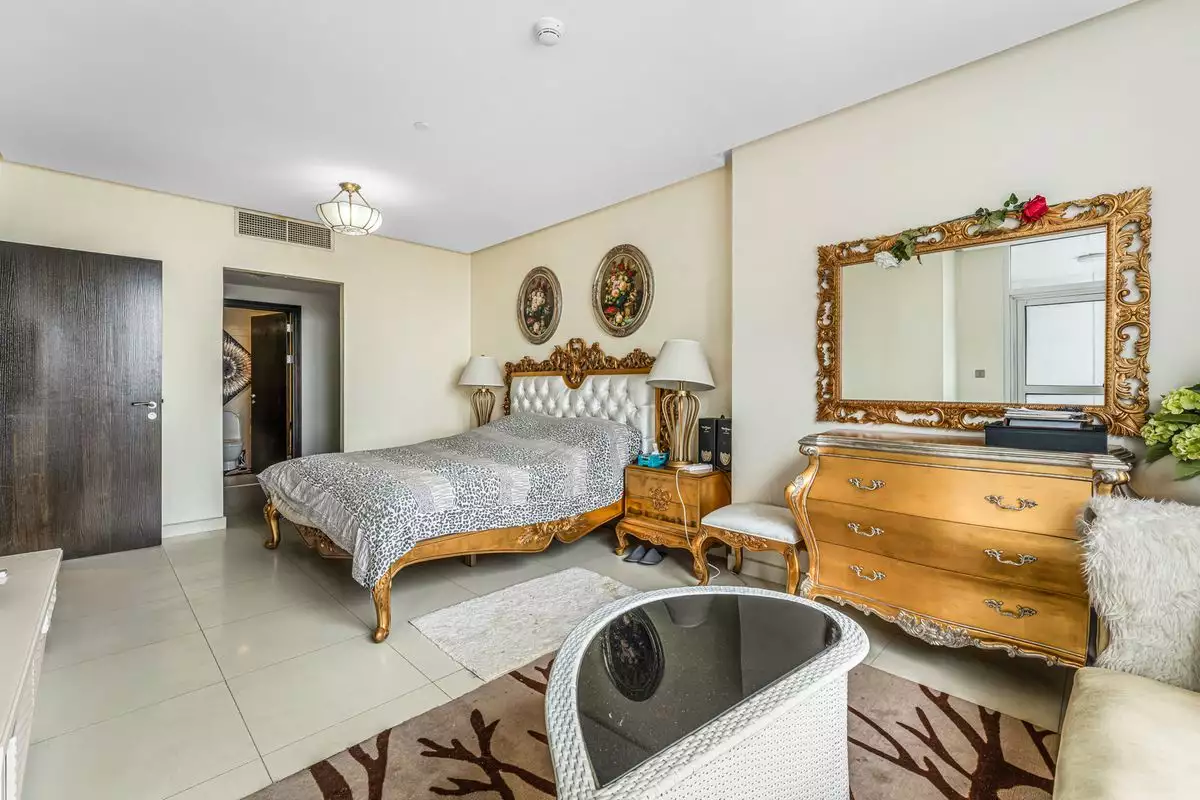 Flat 199m² in UAE, Dubai. Priced at 749146€ rent photo-14