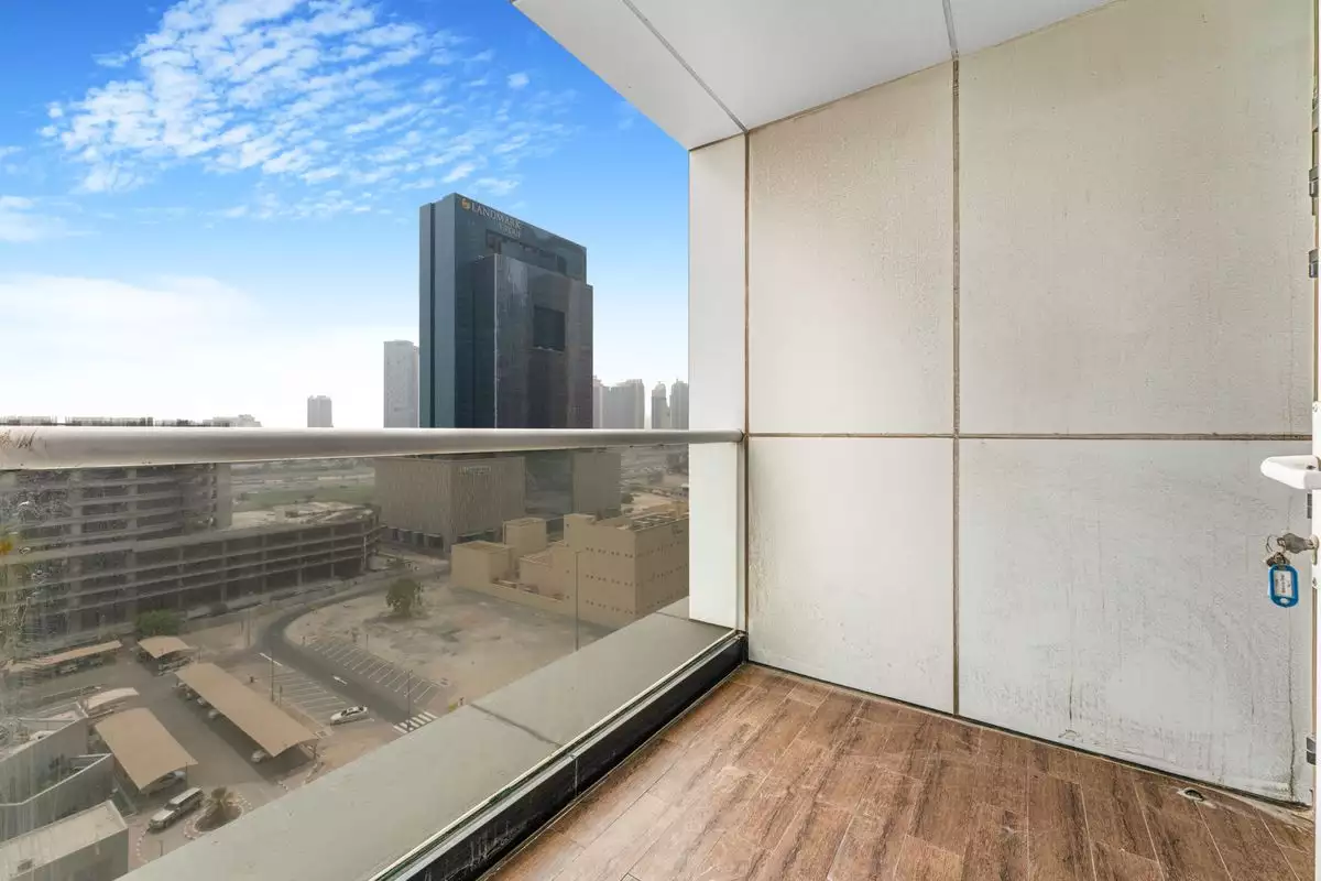 Flat 199m² in UAE, Dubai. Priced at 749146€ rent photo-15