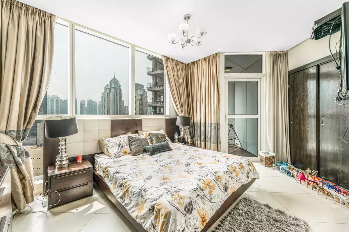 Flat 199m² in UAE, Dubai. Priced at 749146€ rent photo-19