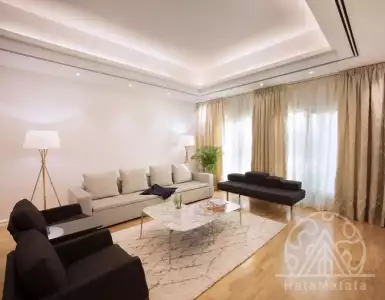 Buy in UAE for 3870590€