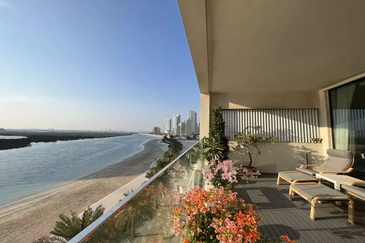 Flat 194m² in UAE, Abu Dhabi. Priced at 923947€ rent photo-14