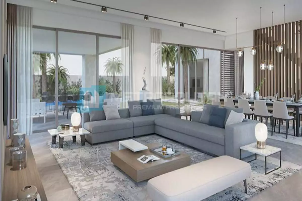 Villa 347m² in UAE, Dubai. Priced at 1748008€ rent photo-1