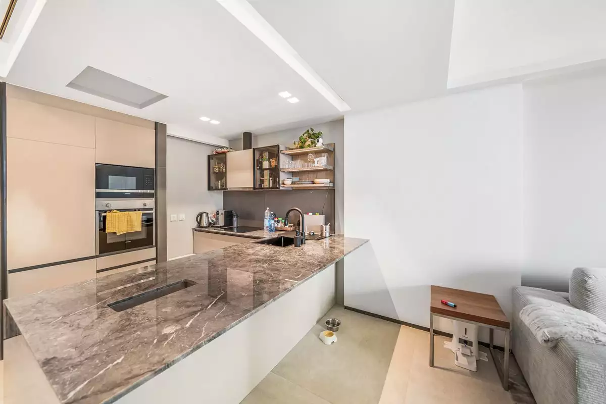Flat 105m² in UAE, Dubai. Priced at 561860€ rent photo-10