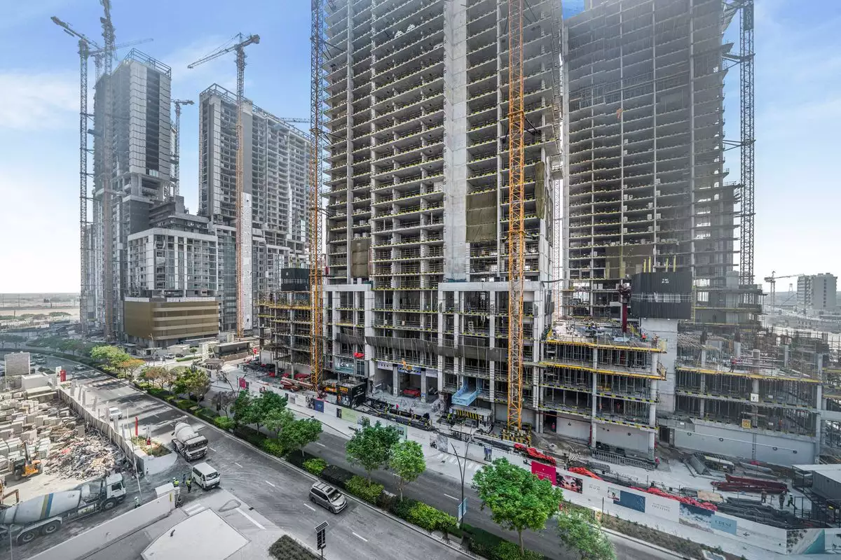 Flat 105m² in UAE, Dubai. Priced at 561860€ rent photo-20