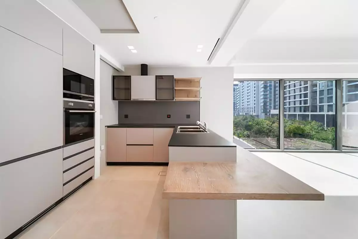 Flat 160m² in UAE, Dubai. Priced at 799090€ rent photo-3