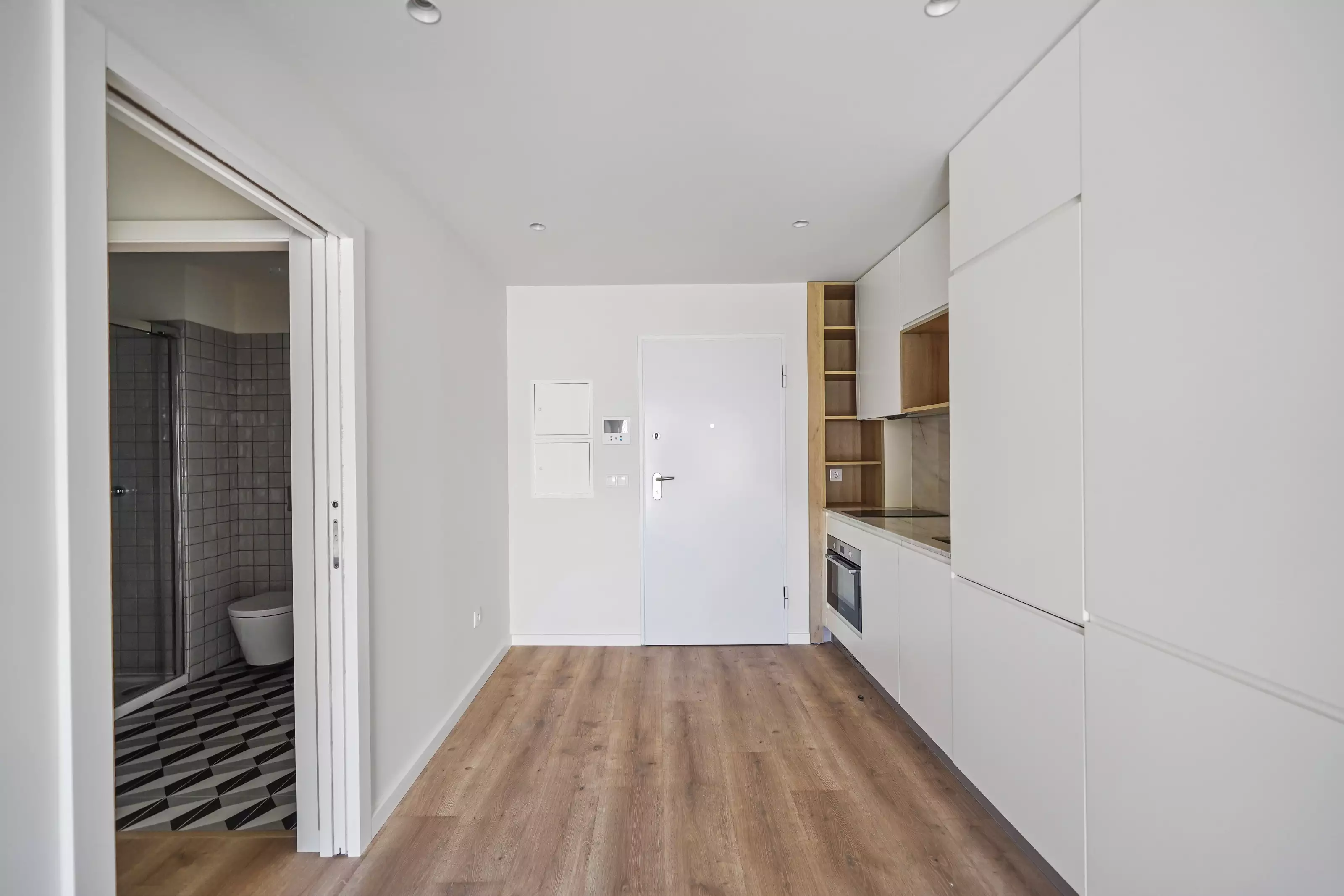 Flat 44m² in Portugal, Porto. Priced at 950€ rent photo-11