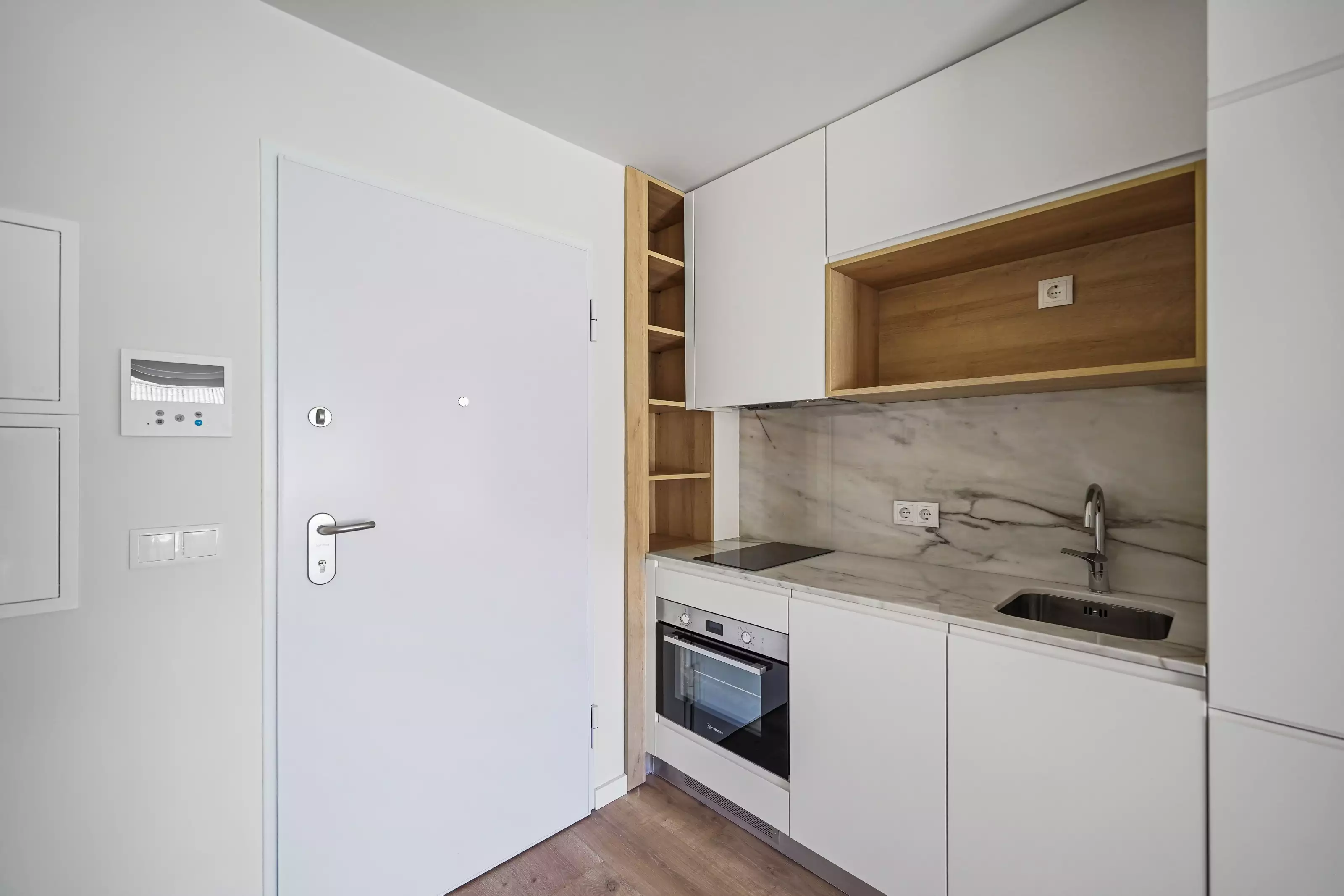 Flat 44m² in Portugal, Porto. Priced at 950€ rent photo-12